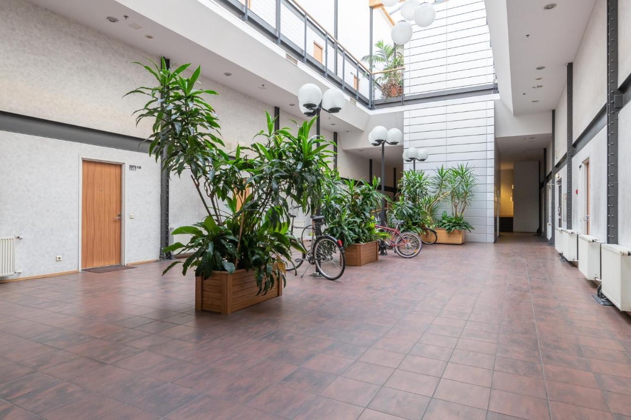 Hilltop Apartments - Ilmarine District Талин Екстериор снимка